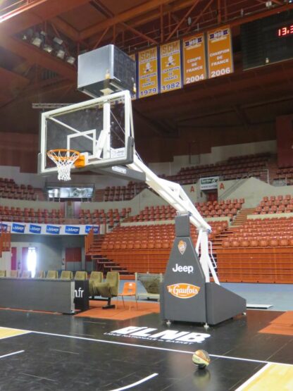 BUT BASKET HAUTE COMPÉTITION - D3.25M - PANNEAU VERRE TREMPÉ ET SUPPORT AFFICHEUR - HOMOLOGUÉ FIBA - NIVEAU 1 – Image 3