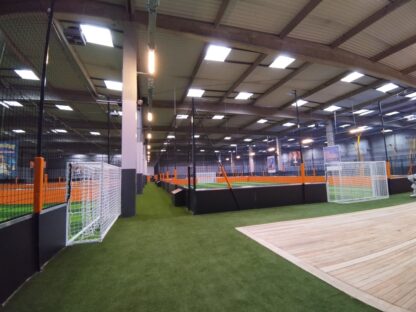 ENCEINTE DE FOOT 5 INDOOR - ÉLIGIBLE AU FAFA (FOND D'AIDE AU FOOTBALL AMATEUR) – Image 4