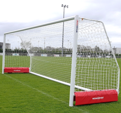 BUT DE FOOT À 11 - MOBILE SUR GAZON SYNTHÉTIQUE ET PELOUSE NATURELLE