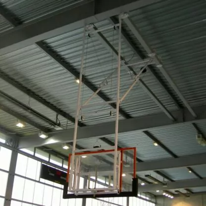 BÂTI DE BUT DE BASKET RELEVABLE EN CHARPENTE – PANTHOGRAPHE - HAUTEUR DE CERCLE FIXE - POUR GRANDS PANNEAUX - À COMPOSER – Image 2