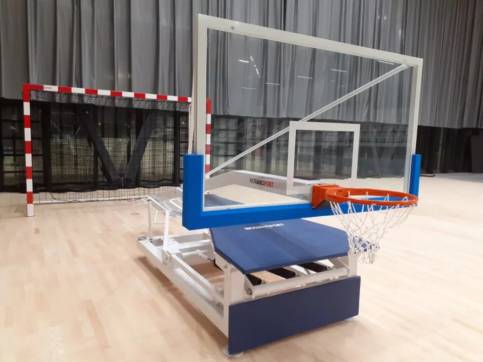 BUT DE BASKET MOBILE - DÉPORT 2.25M - REPLIABLE HAUTEUR DE CERCLE VARIABLE PANNEAU MÉTHACRYLATE (TRANSPARENT) – Image 2
