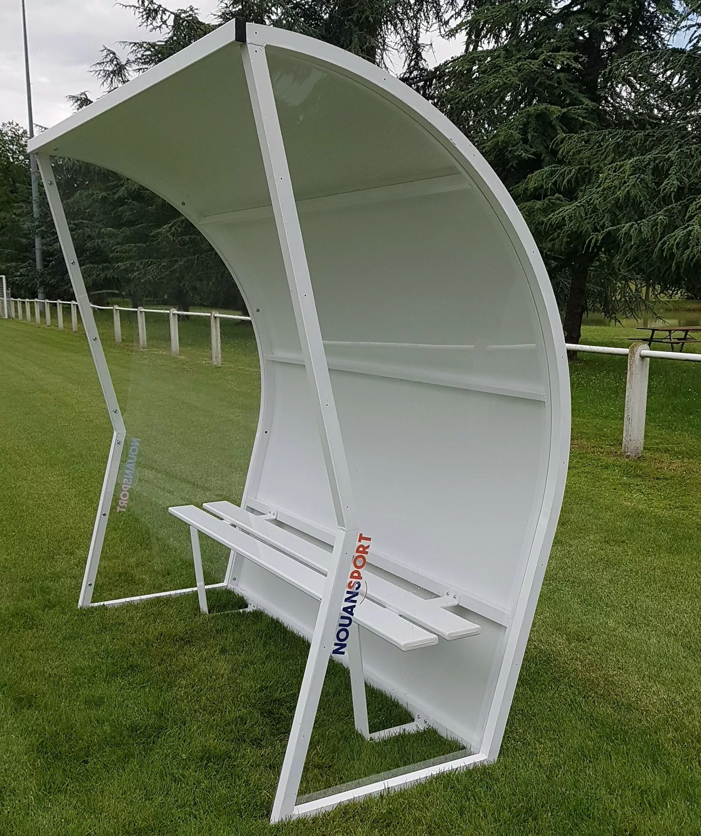 ABRIS DE TOUCHE - HAUTEUR 2M - ARRIÈRE ALU - JOUES TRANSPARENTES - GAMME CROCMAN – Image 2