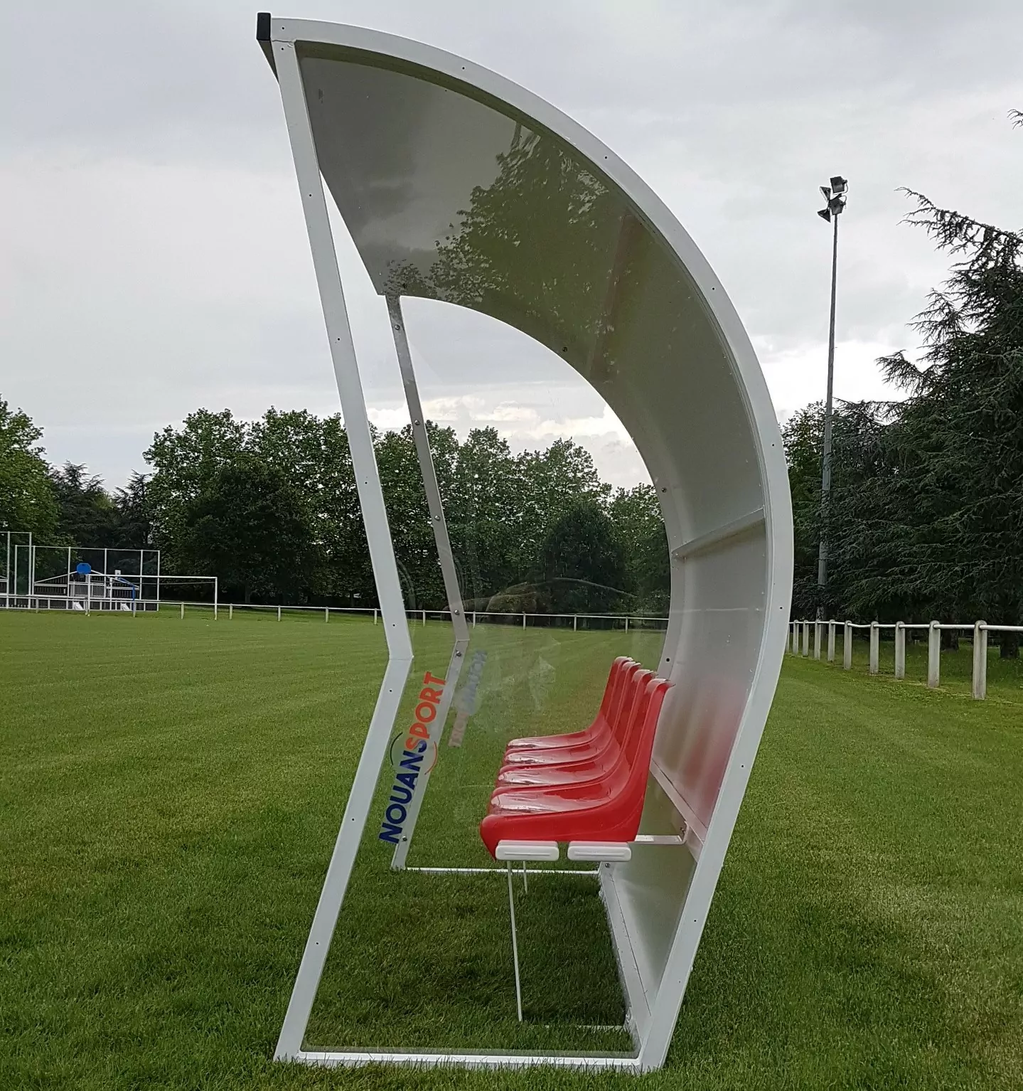 ABRIS DE TOUCHE - HAUTEUR 2M - ARRIÈRE ALU - JOUES TRANSPARENTES - GAMME CROCMAN – Image 3