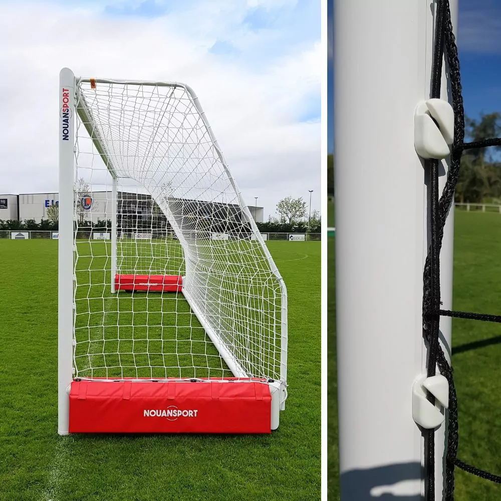 BUT DE FOOT À 11 - MOBILE SUR GAZON SYNTHÉTIQUE ET PELOUSE NATURELLE AVEC CROCHETS MONTÉS